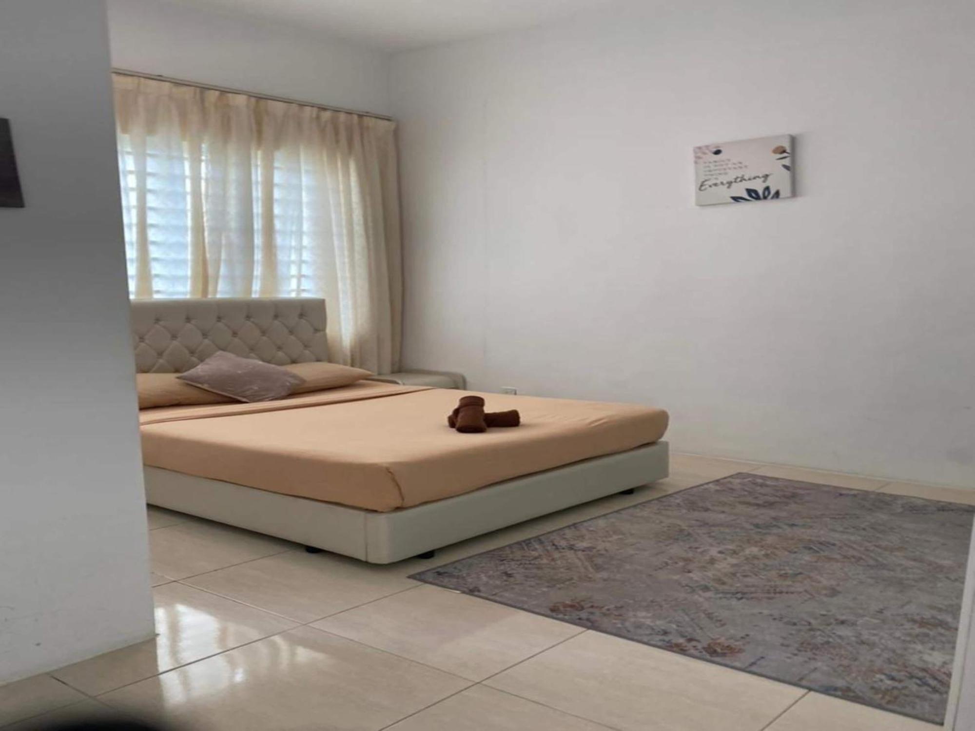 Oyo 91086 Bayu Service Apartment Куах Экстерьер фото